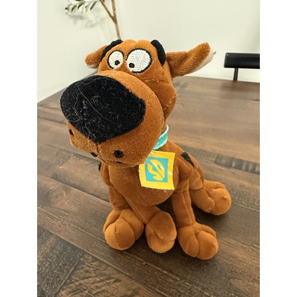 Vtg Scooby Doo 9" Plush Stuffed Animal Dog Stuffy Brown